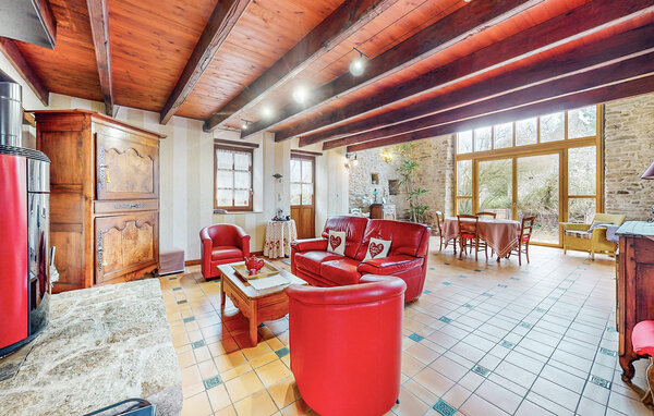 Location de vacances - Saint Lyphard , France - FBL093 4