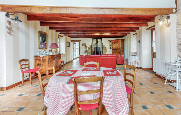 Location de vacances - Saint Lyphard , France - FBL093 6