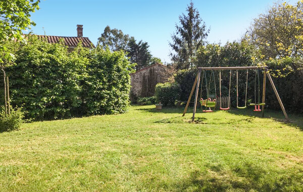Location de vacances - Touvois , France - FBL094 8