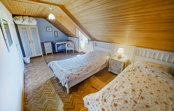 Semesterhus - Ruffiac , Frankrike - FBM214 603