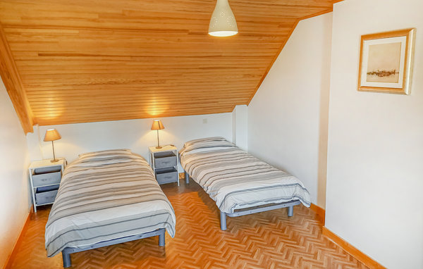 Semesterhus - Ruffiac , Frankrike - FBM214 604