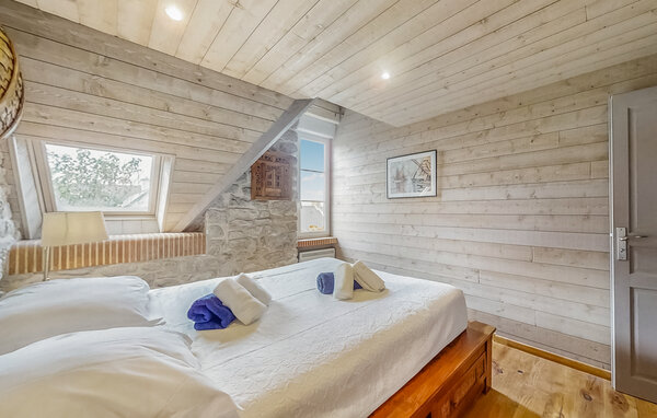 Holiday Home - Plouhinec , France - FBM302 602