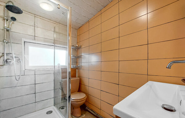 Location de vacances - Saint-Caradec-Trégomel , France - FBM322 701