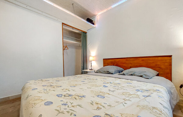 Location de vacances - Saint-Caradec-Trégomel , France - FBM322 601