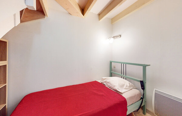 Holiday Home - Quiberon , France - FBM323 603