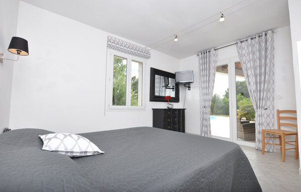 Location de vacances - Saint-Cézaire-Sur-Siagne , France - FCA856 603