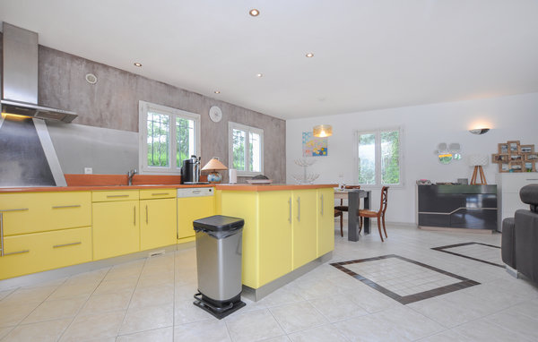 Location de vacances - Saint-Cézaire-Sur-Siagne , France - FCA856 401