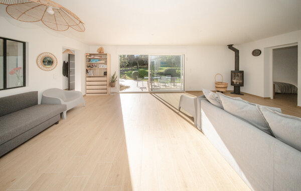 Location de vacances - Peymeinade , France - FCA907 302