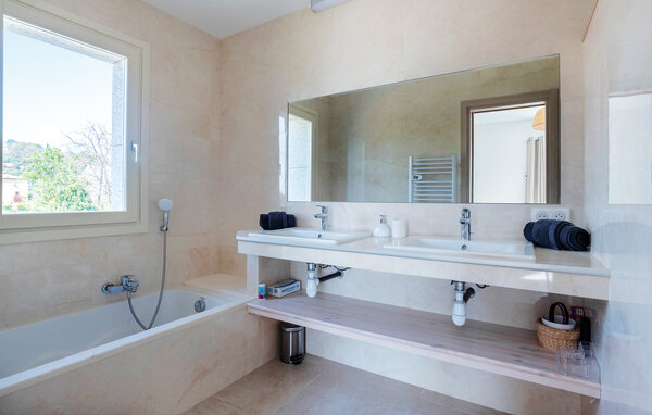 Location de vacances - Saint-Cézaire-sur-Siagne , France - FCA912 701