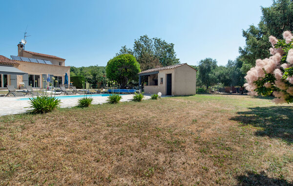 Location de vacances - Saint Cezaire , France - FCA918 106