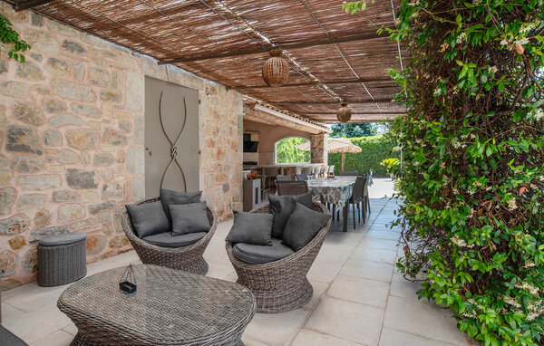 Location de vacances - Peymeinade , France - FCA929 2