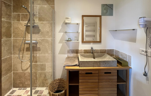 Location de vacances - Châteauneuf-Villevieille , France - FCA958 702