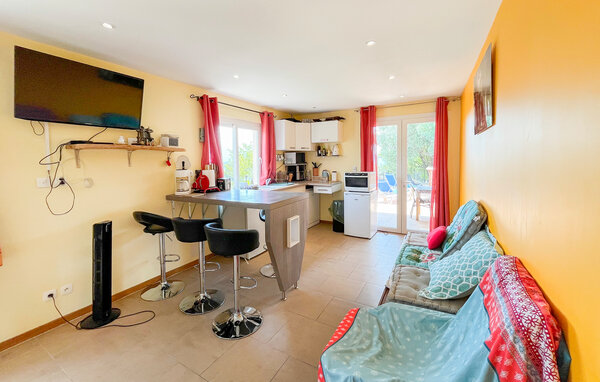 Location de vacances - Châteauneuf-Villevieille , France - FCA958 301