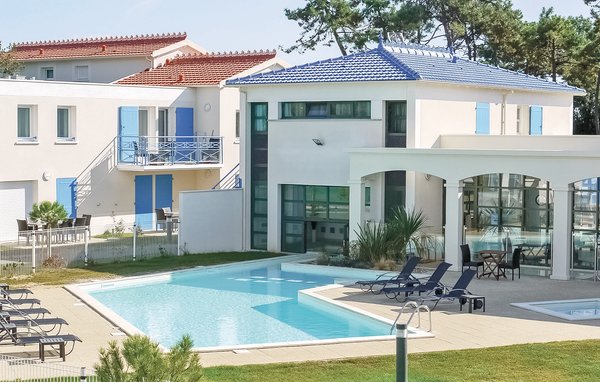 Apartment - Saint-Palais-sur-Mer , France - FCH198 83