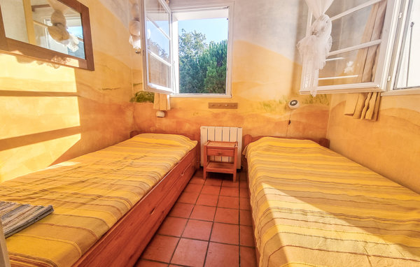 Holiday Home - Saint-Georges-d'Oléron , France - FCH235 601