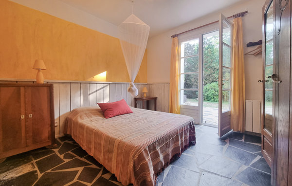 Holiday Home - Saint-Georges-d'Oléron , France - FCH235 604