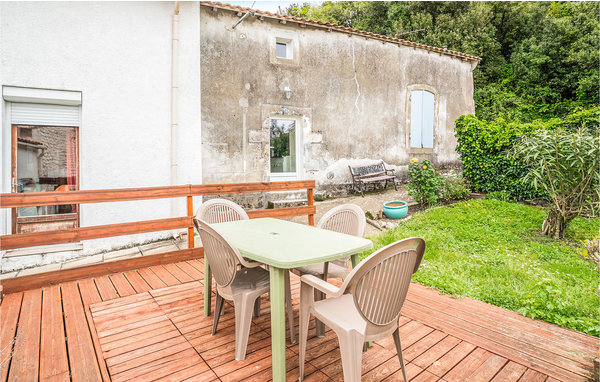 Location de vacances - Mortagne sur Gironde , France - FCH288 101