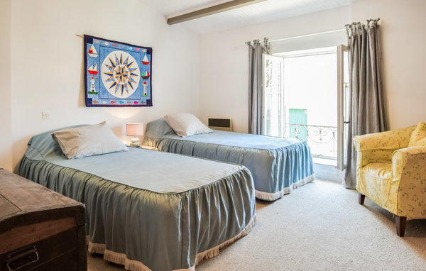 Holiday Home - Ile de Ré , France - FCH332 610