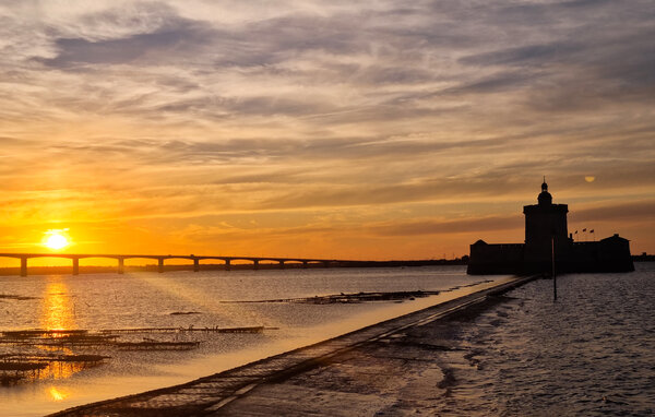 Location de vacances - Mornac-sur-Seudre , France - FCH390 902