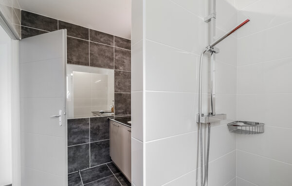 Holiday Home - Marennes d'Oléron , France - FCH391 702