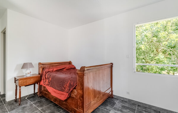 Holiday Home - Marennes d'Oléron , France - FCH391 604