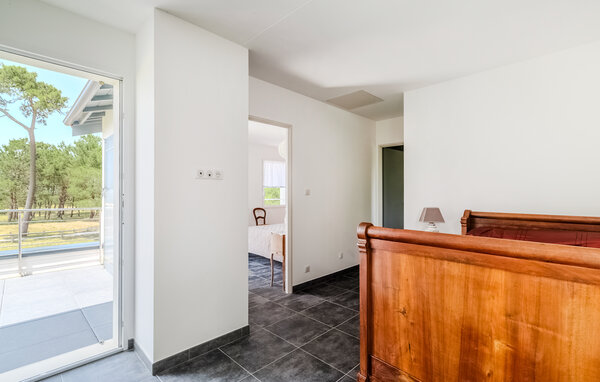 Holiday Home - Marennes d'Oléron , France - FCH391 605