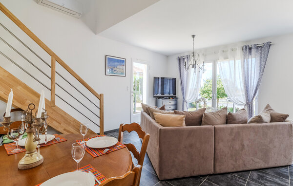 Holiday Home - Marennes d'Oléron , France - FCH391 303