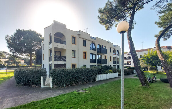 Appartement - Saint-Georges-de-Didonne , France - FCH420 1