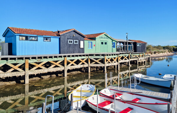 Holiday Home - Saint-Georges-de-Didonne , France - FCH422 902