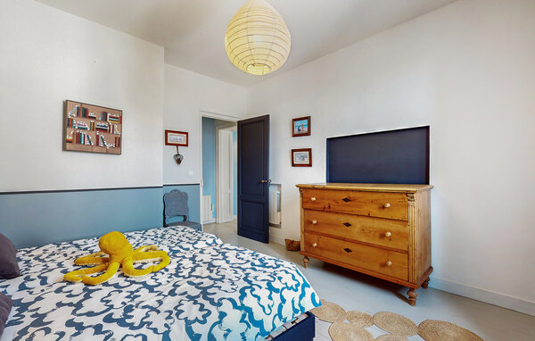 Holiday Home - Saint-Georges-de-Didonne , France - FCH422 602