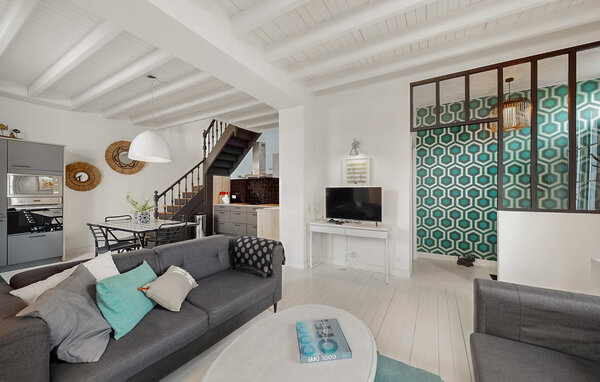 Holiday Home - Saint-Georges-de-Didonne , France - FCH422 4