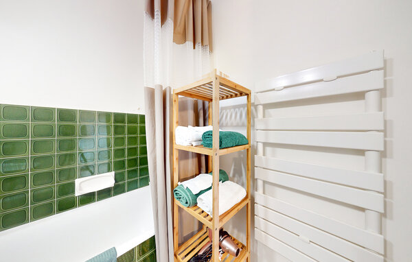 Apartment - Saint-Georges-de-Didonne , France - FCH424 702