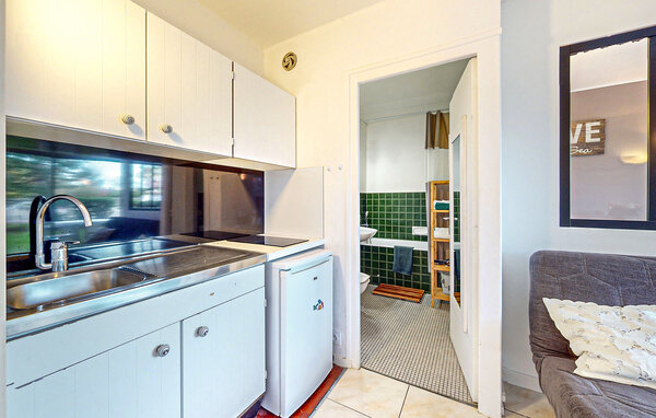 Apartment - Saint-Georges-de-Didonne , France - FCH424 6