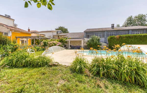 Holiday Home - Saint-Jean-d'Angély , France - FCH434 12