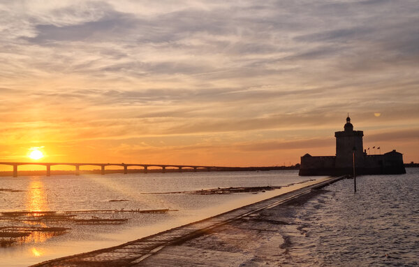 Location de vacances - Ile d'Oléron, proche Plage , France - FCH455 902