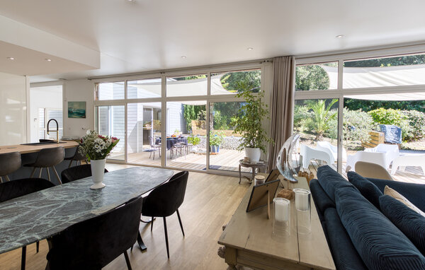Holiday Home - Meschers-sur-Gironde , France - FCH485 306