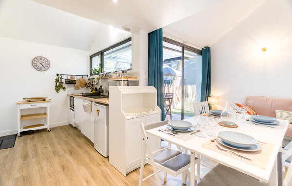 Holiday Home - Meschers-sur-Gironde , France - FCH493 4