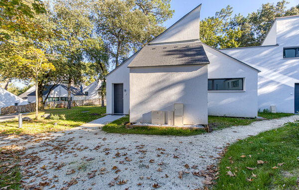 Holiday Home - Meschers-sur-Gironde , France - FCH493 82