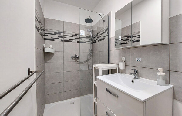 Holiday Home - Royan , France - FCH509 701