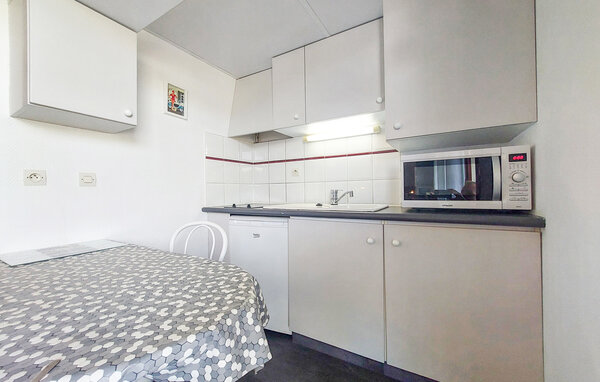 Apartment - La Rochelle , France - FCH551 303