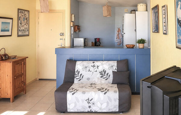 Apartment - La Rochelle , France - FCH581 301