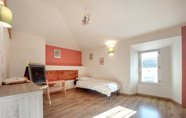 Feriehus - Saint-Maigrin , Frankrig - FCH599 603