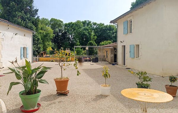 Feriehus - Saint-Maigrin , Frankrig - FCH599 101