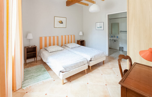 Holiday Home - Lussac , France - FCS020 601