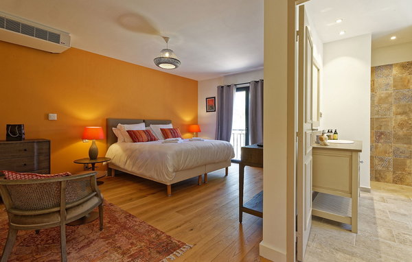 Casa de vacaciones - La Celle , Francia - FCS024 610