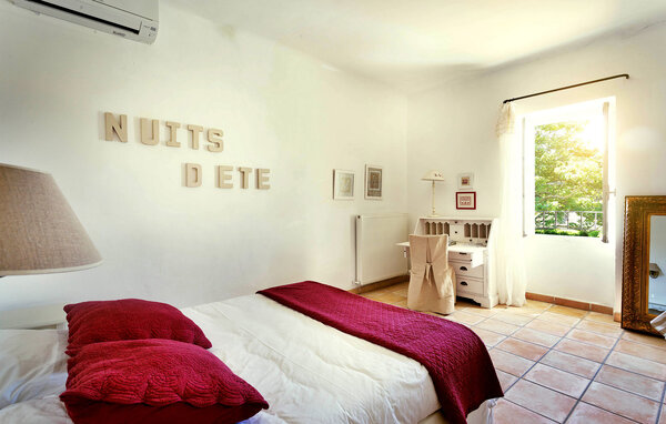Location de vacances - Robion , France - FCS056 601
