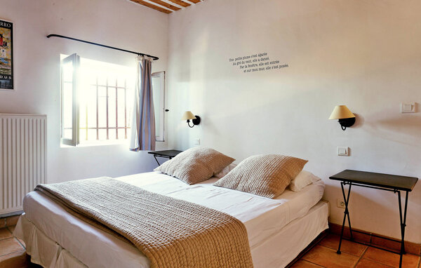 Location de vacances - Robion , France - FCS056 604
