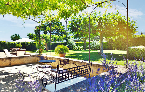 Location de vacances - Robion , France - FCS056 7