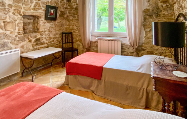 Location de vacances - Saint Sauveur de Cruzières , France - FCS066 607