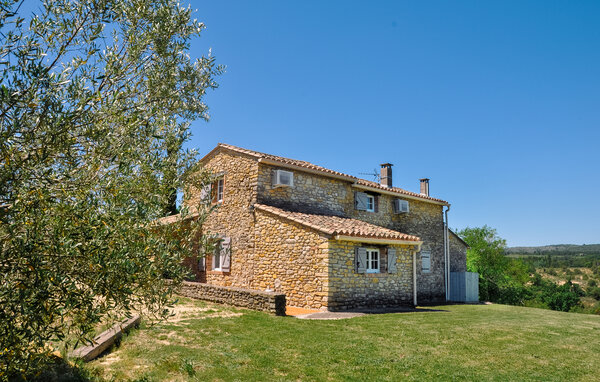 Location de vacances - Saint Sauveur de Cruzières , France - FCS066 81